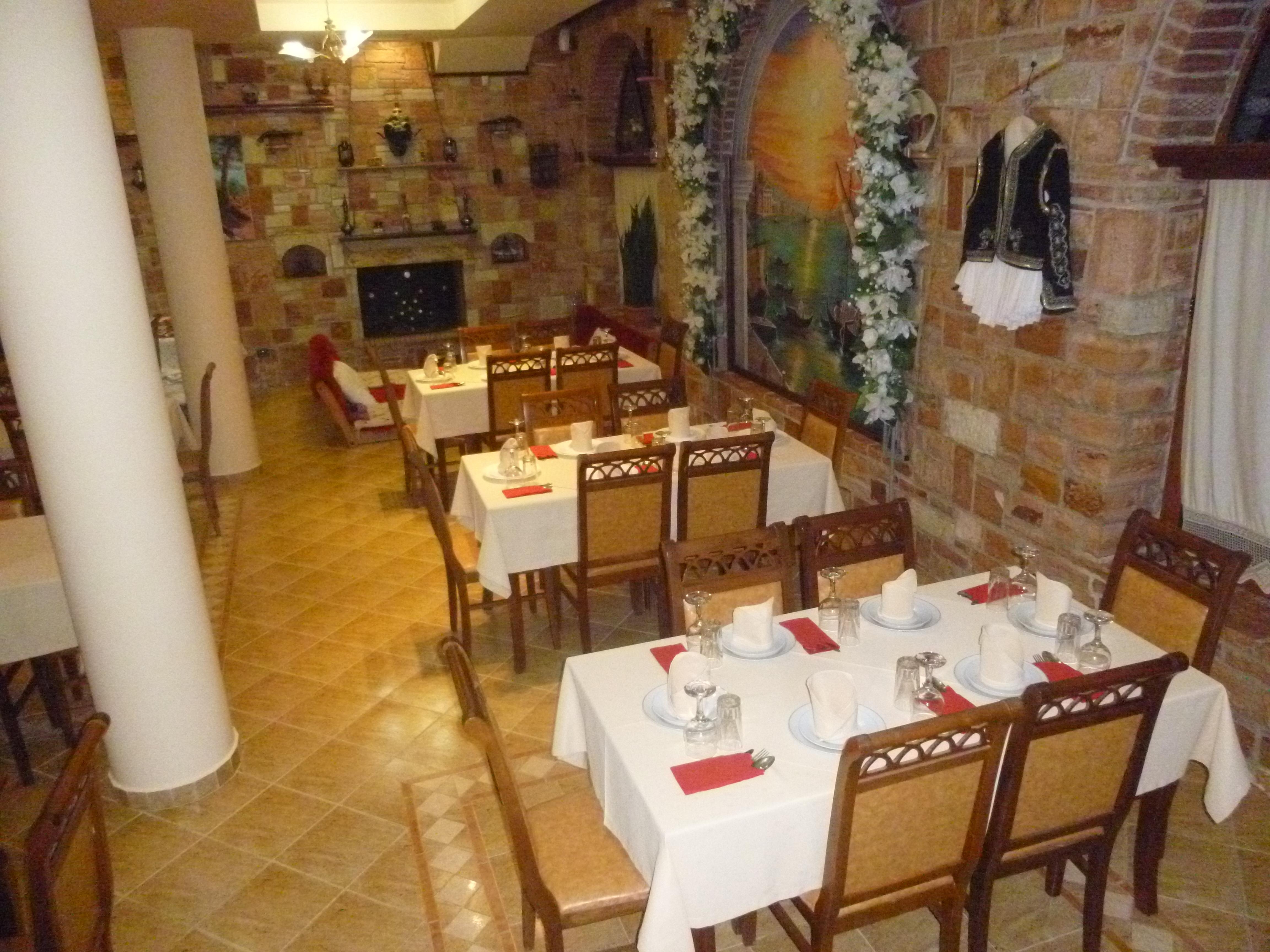 Piccolino 3* Sarandë