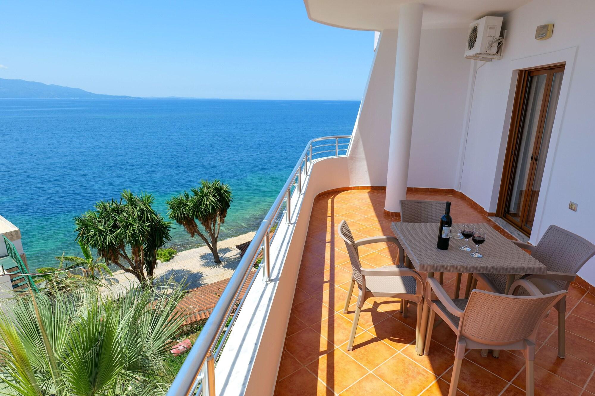 Piccolino Hotel 3*